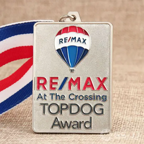 13. RE/MAX Award Medals 13. RE/MAX Award Medals
