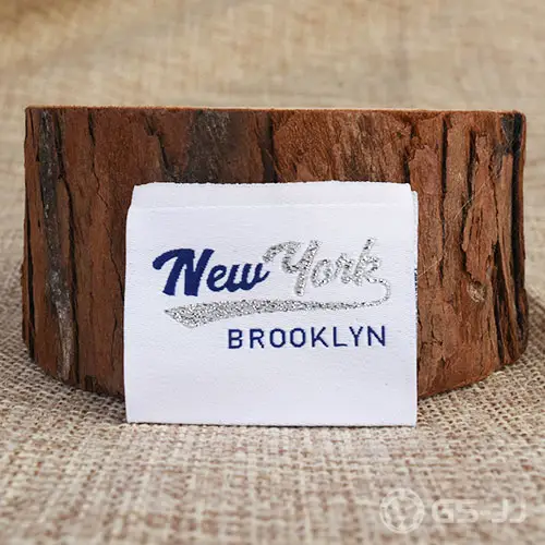 4. New York Brooklyn Woven Label 4. New York Brooklyn Woven Label
