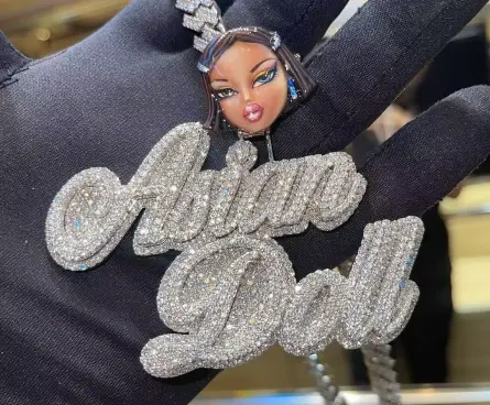 custom moissanite pendants