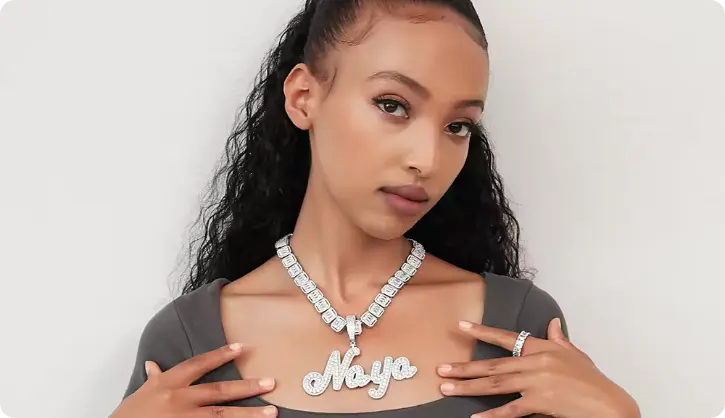 custom moissanite pendants