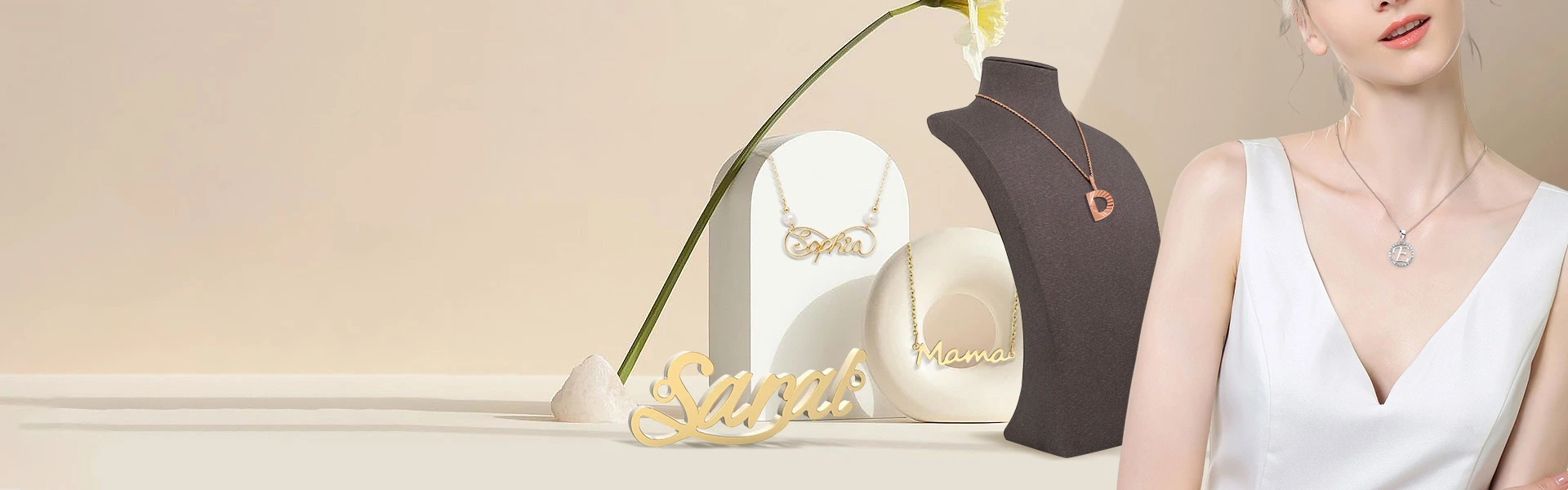 Moissanite Pendants banner Moissanite Pendants banner