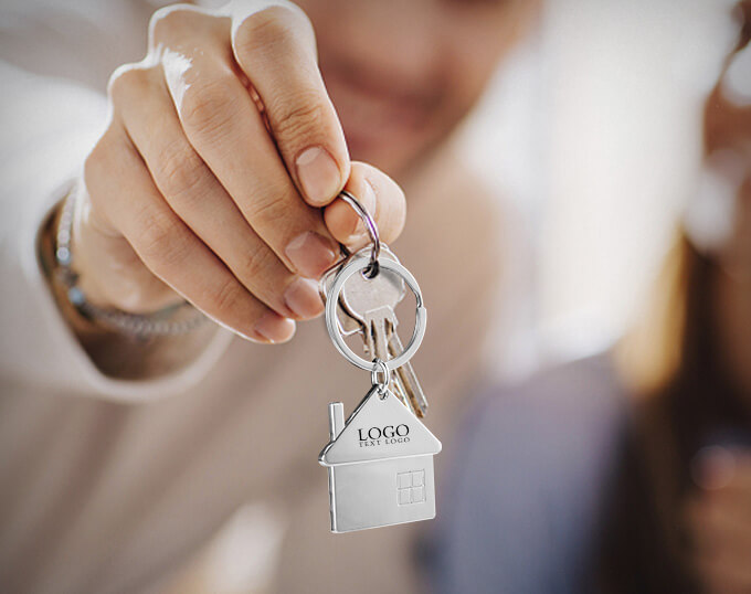 The house-shaped metal keychain as marketing tool