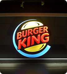 Personalisierte Leuchtreklamen von Burger King