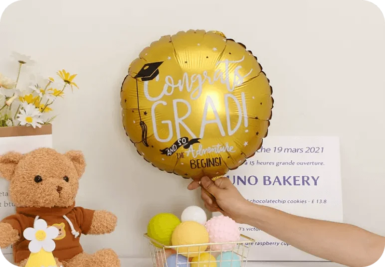 Colored metallic balloons for weddings occasions