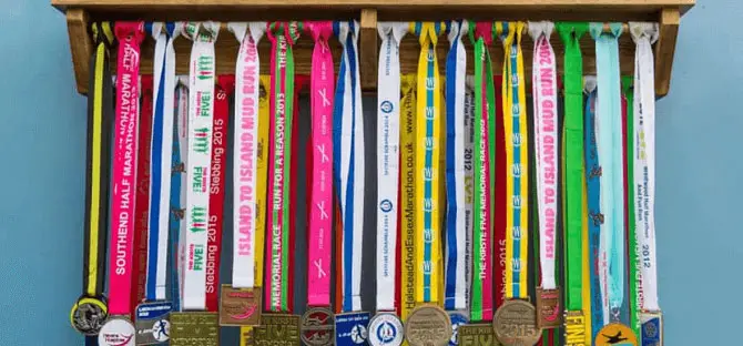 custom award medals and ribbons