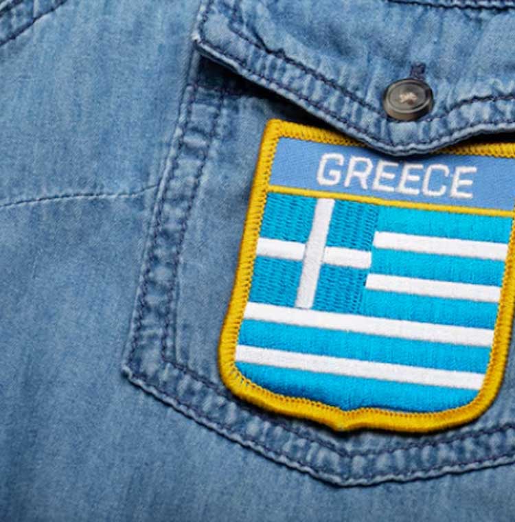 Toppe per camicie personalizzate con sistema di progettazione