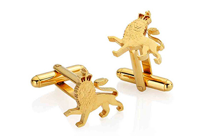 Gold Cut-out Cufflinks