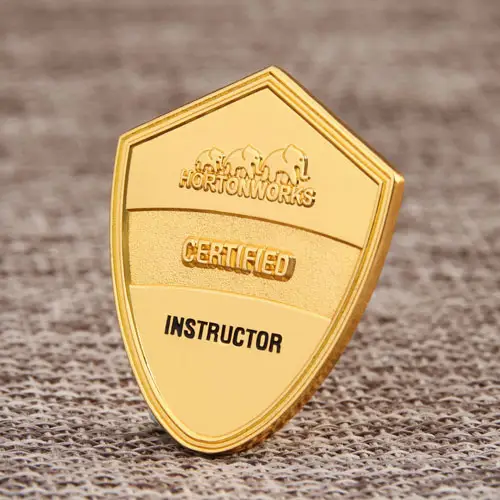 Schild Custom Pins Schild Custom Pins