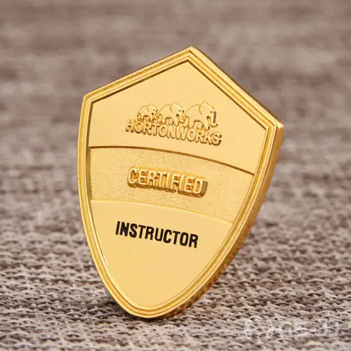Schild Custom Pins Schild Custom Pins