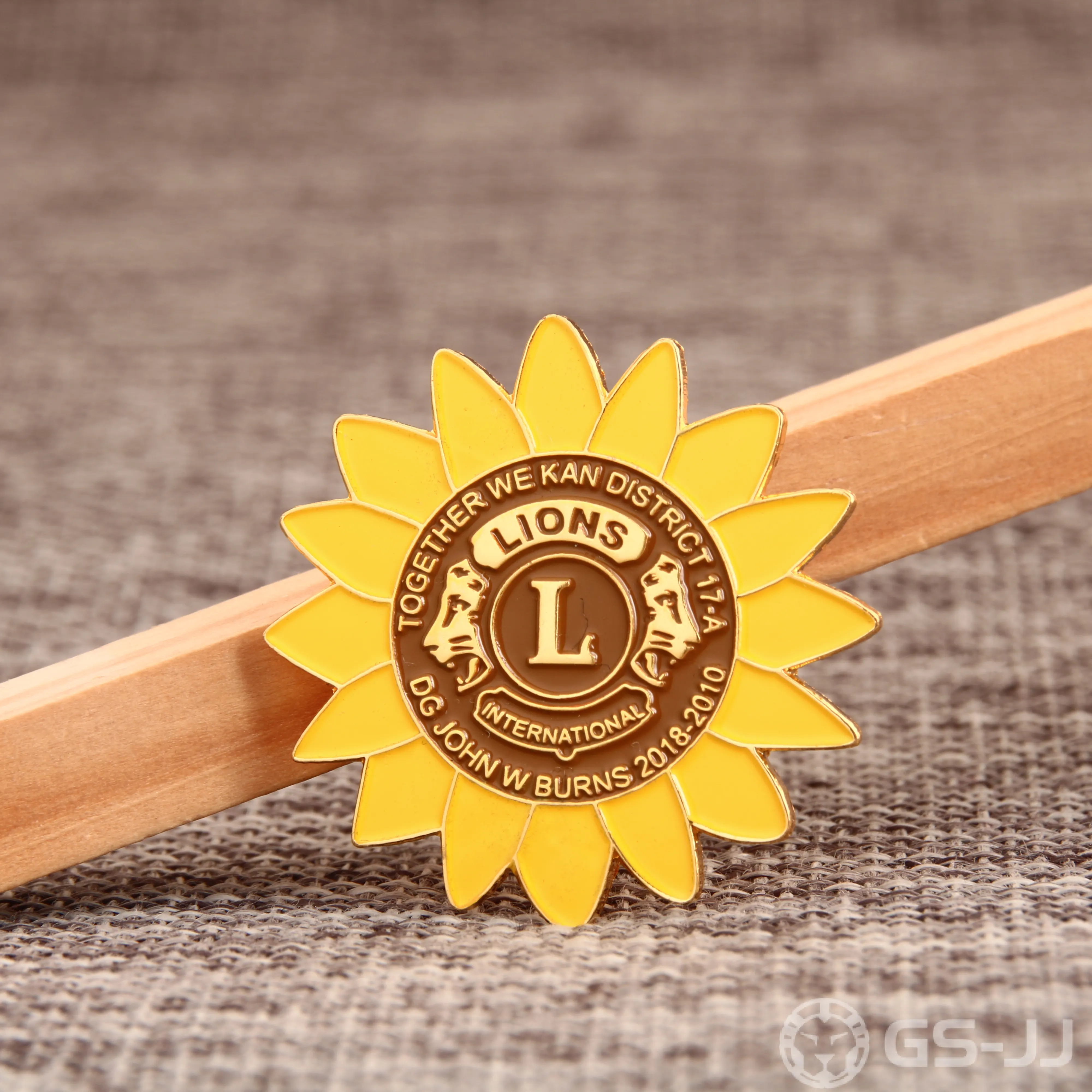 Lion Club International Pins Lion Club International Pins