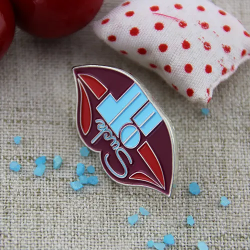 Lip Custom Lapel Pins