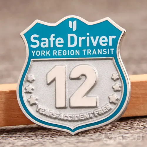 Safe driver custom lapel pins Safe driver custom lapel pins