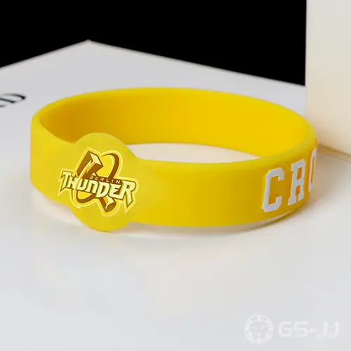 The CROSS OVER KING Wristbands The CROSS OVER KING Wristbands