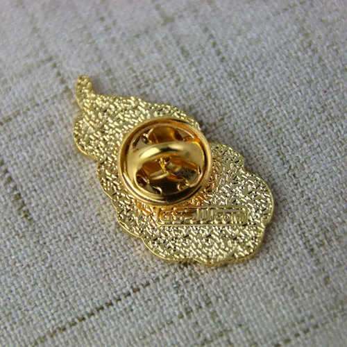 Lapel Pins for Auspicious Clouds Lapel Pins for Auspicious Clouds