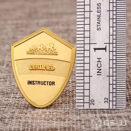 Schild Custom Pins Schild Custom Pins