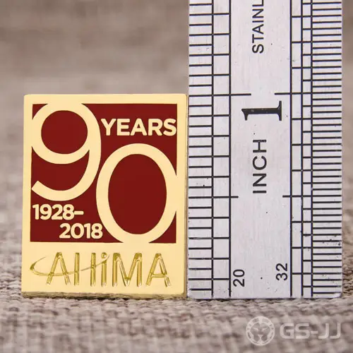 AHIMA Emaille-Anstecker nach Maß AHIMA Emaille-Anstecker nach Maß