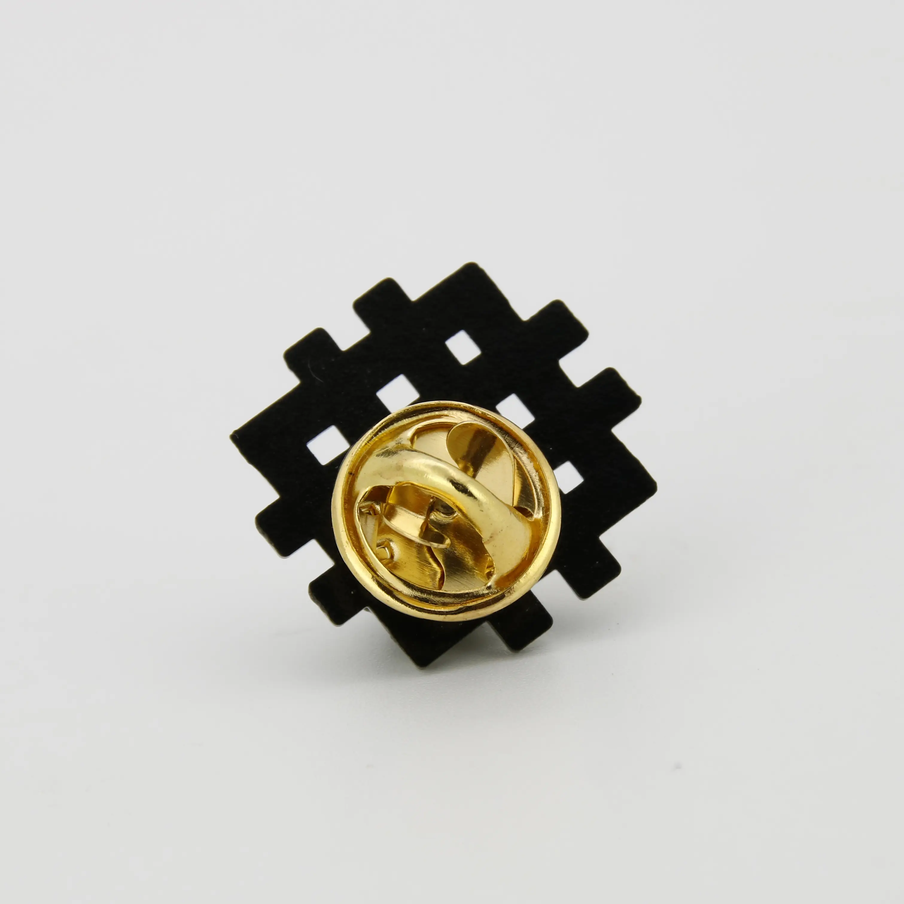 Chinese Knot Lapel Pins