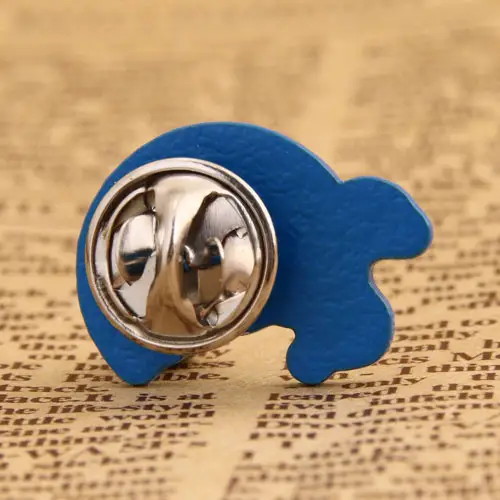 Mercedes-benz horse custom pins Mercedes-benz horse custom pins