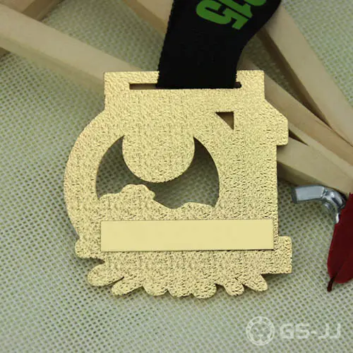 10th Annual Mudpuppy Chase Race Custom Medals 10th Annual Mudpuppy Chase Race Custom Medals