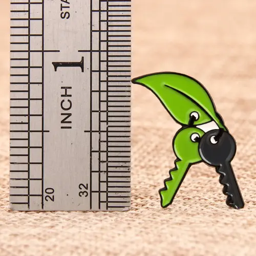 Leaf Key Chain Lapel Pins Leaf Key Chain Lapel Pins