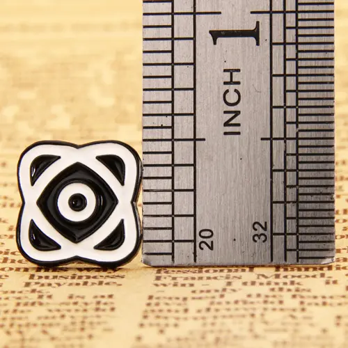 Collar custom enamel pins Collar custom enamel pins