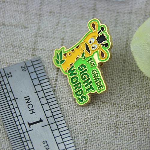 Giraffe Custom Lapel Pins
