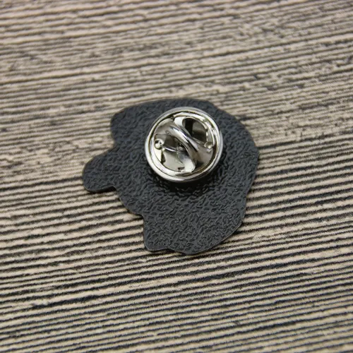 Enamel pin for Skeleton