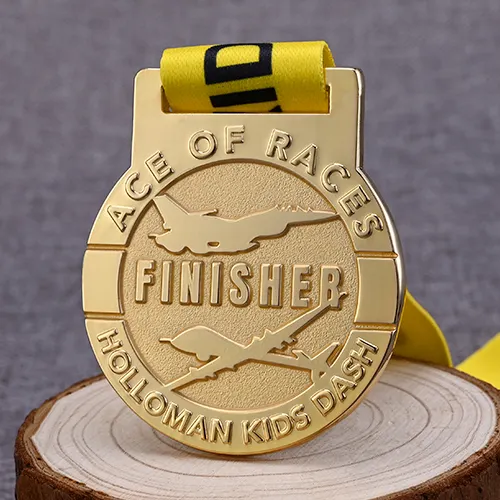 ACE Of Races Finisher Award Medals ACE Of Races Finisher Award Medals