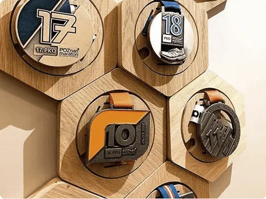 medal display hanger