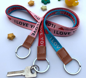 custom lanyards cheap