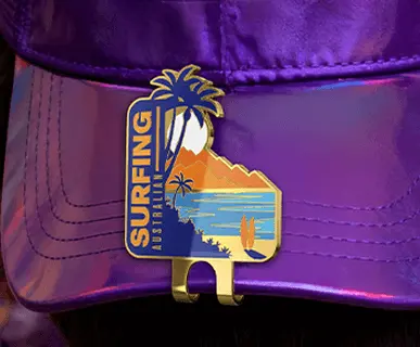 Fashion Youtuber with custom hat pins Fashion Youtuber with custom hat pins