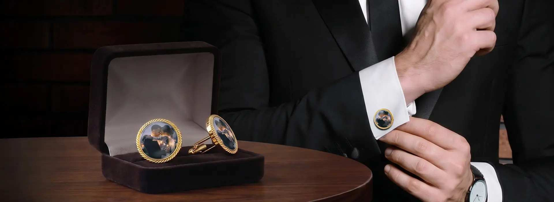 Order Custom Cufflinks Order Custom Cufflinks