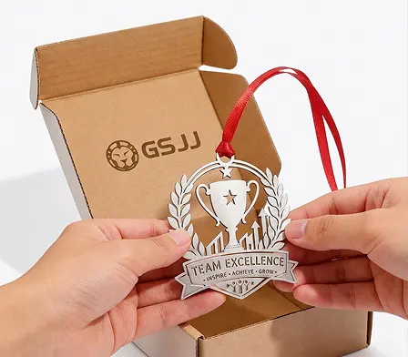Get exquisite ornaments Get exquisite ornaments