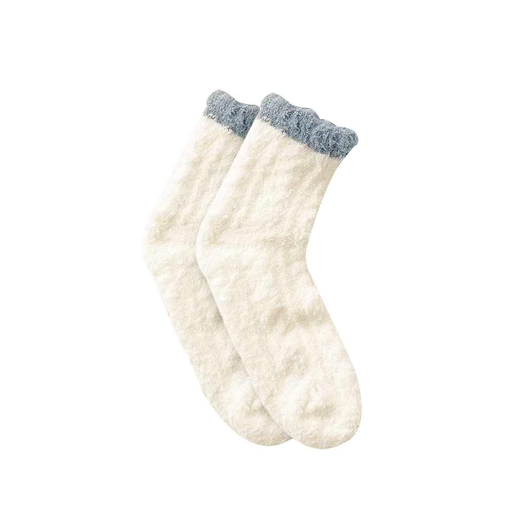 Fuzzy Warm Slipper Socks White