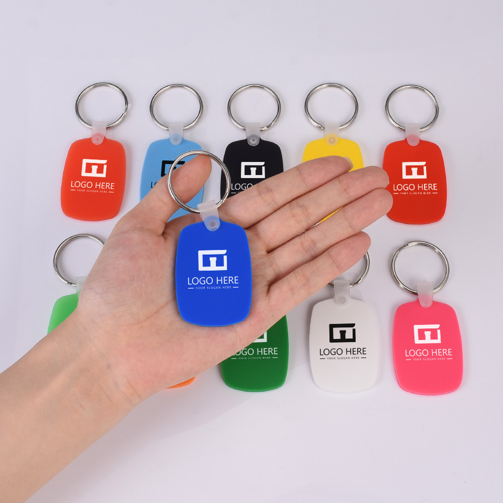 Customized Oval Shaped Silicone Keychain