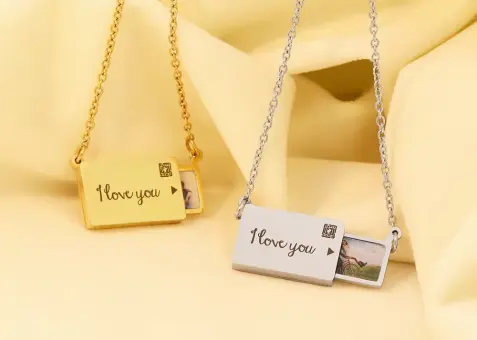 custom photo pendants