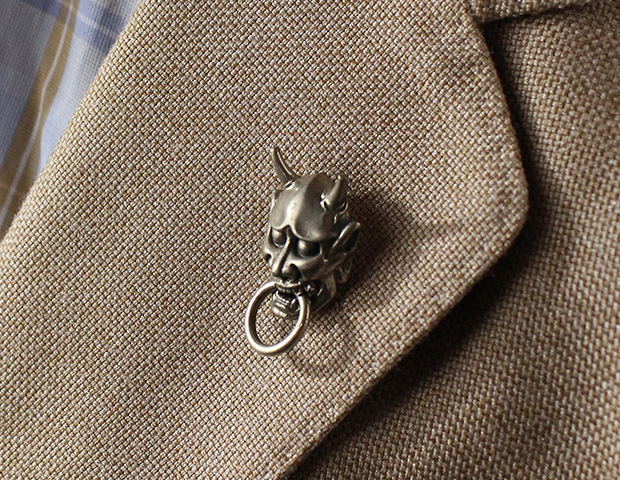 custom 3D pins on cloth