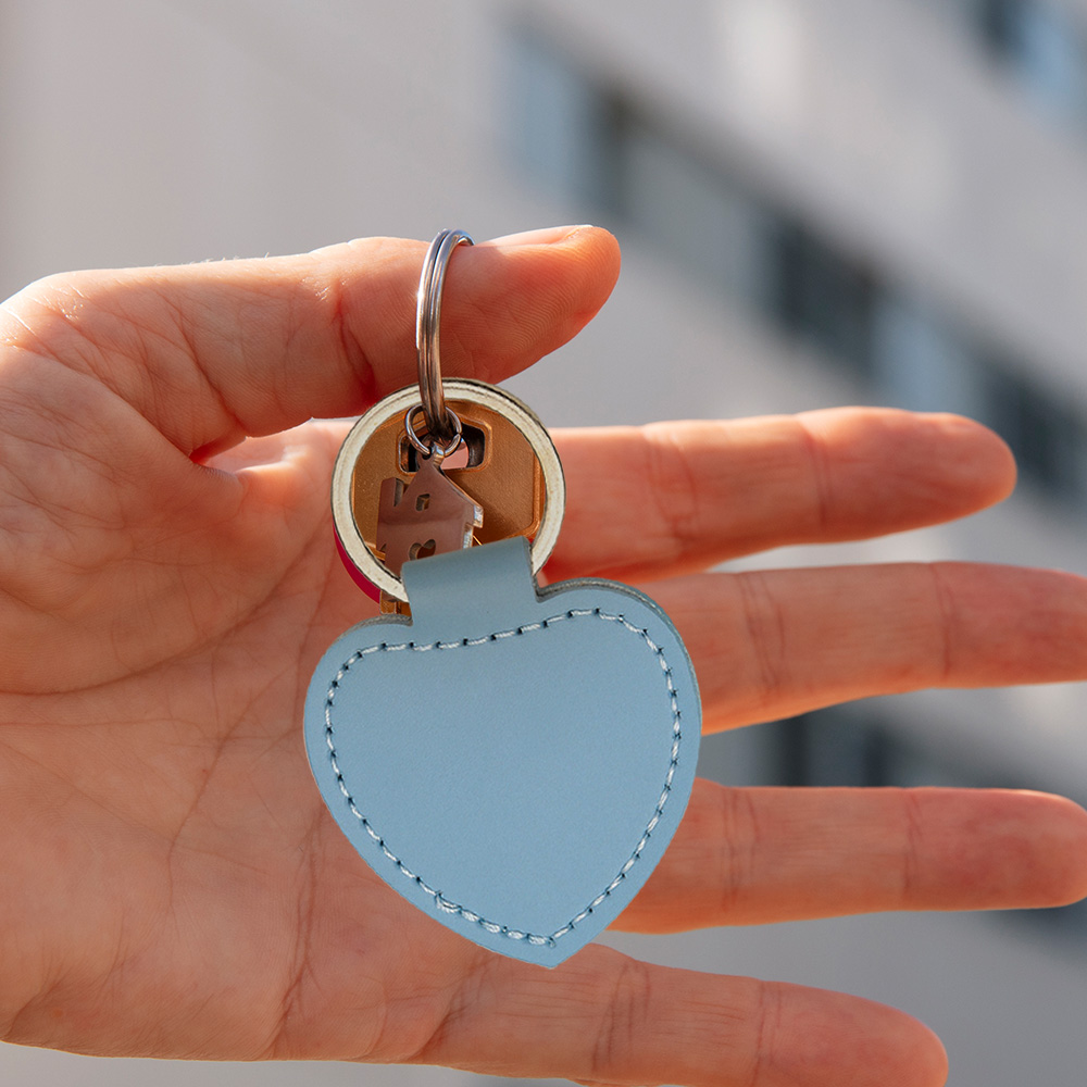 Personalized Customized Heart Shape PU Material Exquisite Leather Keychain