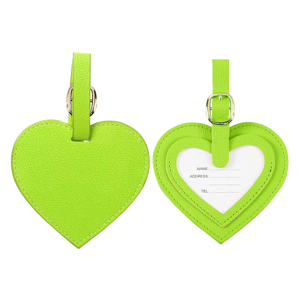 Groene hartvormige PU-leren bagagelabels voor- en achterkant