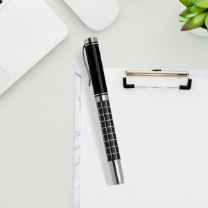 Checkered Texture Cap Action Metal Pen