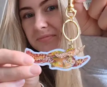 custom enamel keychains custom enamel keychains