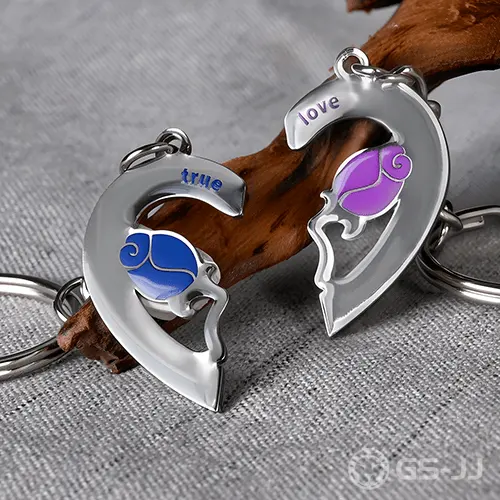 Custom Heart-shaped Metal Couple Keychains Custom Heart-shaped Metal Couple Keychains