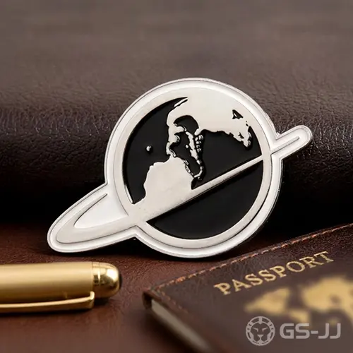 A globe Lapel Pins A globe Lapel Pins