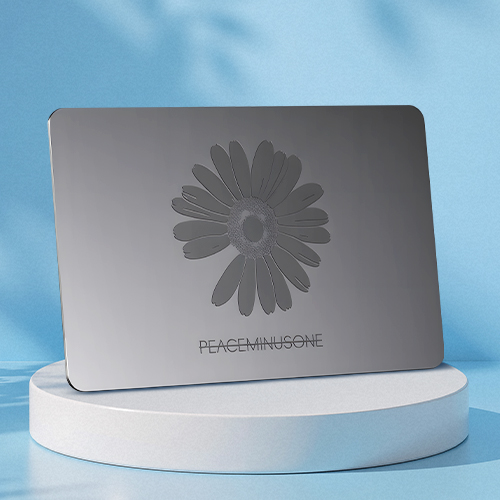 Daisy and Geometric Texture Metal Business Cards