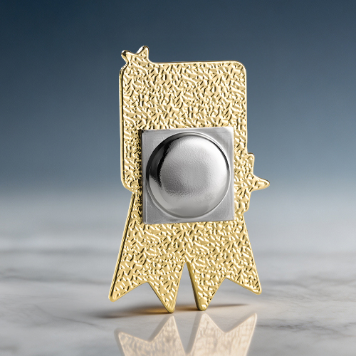 M 250 Ribbon Star Magnetic Pin