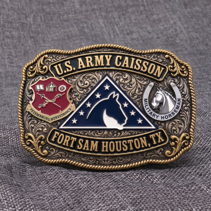 Vintage US Army Caisson Belt Buckle
